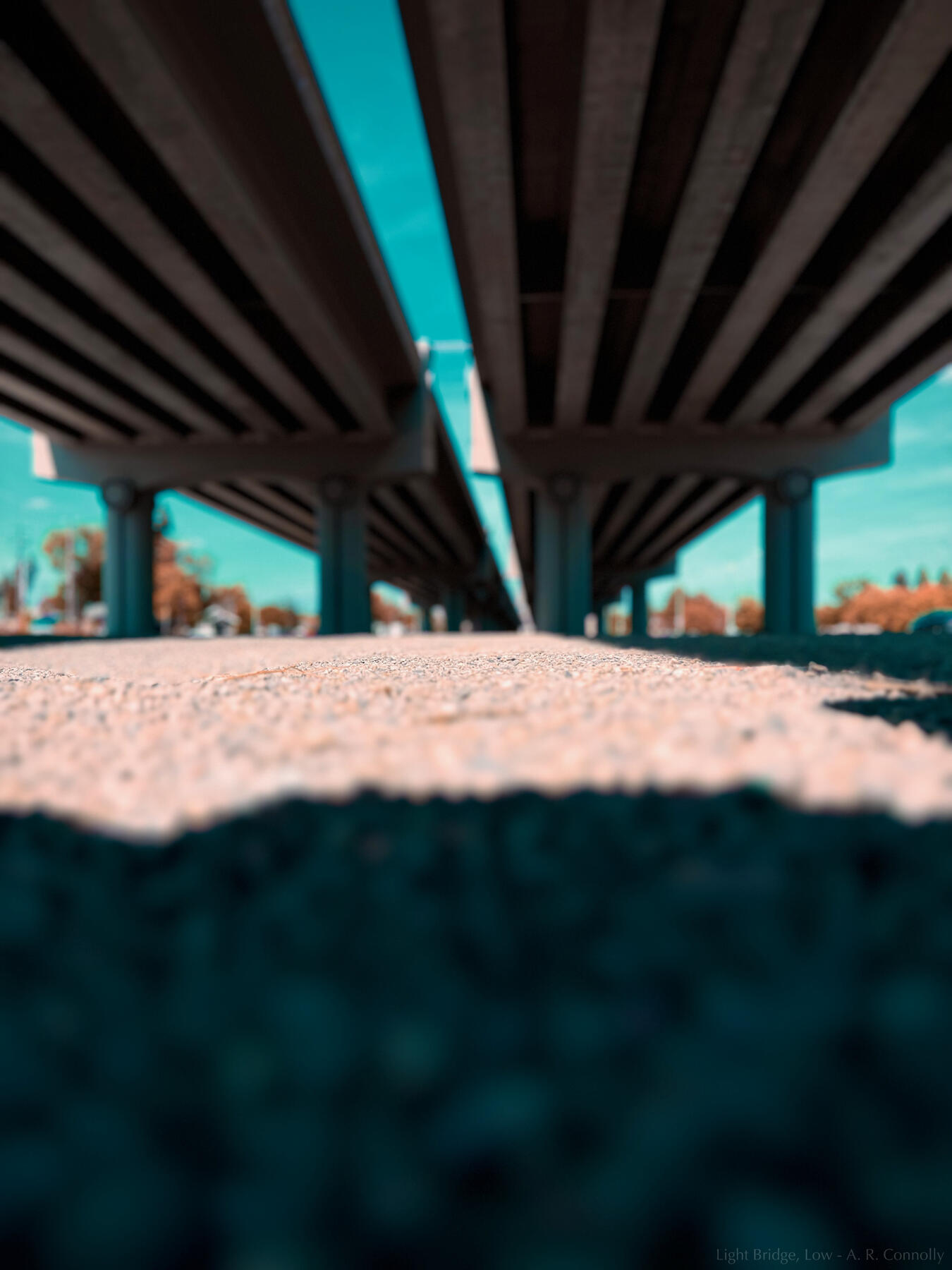 Light Bridge, Low